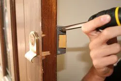 Locksmith Key Store San Diego, CA 619-215-9117 - lock-opening